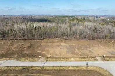 16 Private Berry Drive Amaranth Ontario L9V 3T8