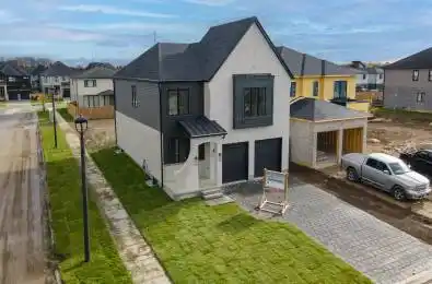 1382 Shields Place London North Ontario N6G 0Z8