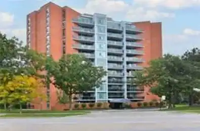 2665 Windwood Drive Unit# 1102 Mississauga Ontario L5N 2P2