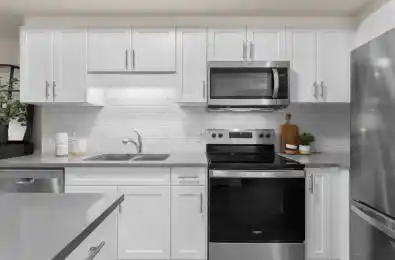 118 Summersides Boulevard Unit# 402 Pelham Ontario L3E 0C1