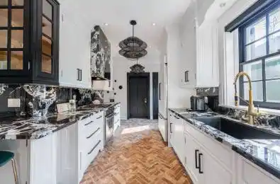 171 Old Forest Hill Road Toronto C04 Ontario M6C 2G7