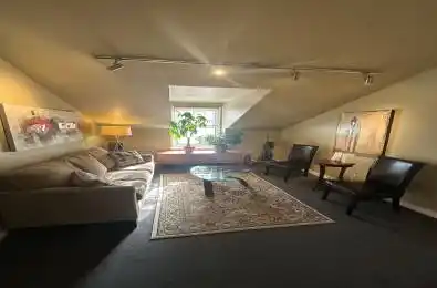 186 Albert Street London East Ontario N6A 1M1