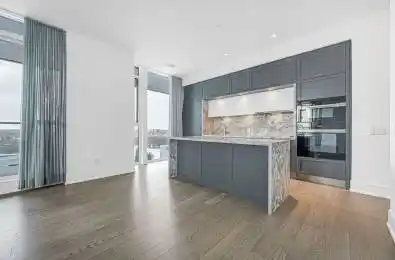 397 Royal Orchard Boulevard Unit# LPH3 Markham Ontario L3T 0H3