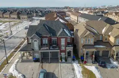 126 Blackwell Crescent Bradford West Gwillimbury Ontario L3Z 4L3