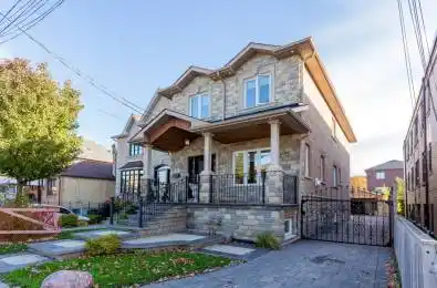 21 Thornton Avenue Toronto W03 Ontario M6E 2E3
