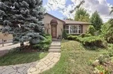 520 Lynett Crescent Richmond Hill Ontario L4C 2V9