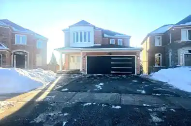 231 Matthew Drive Vaughan Ontario L4L 9B4