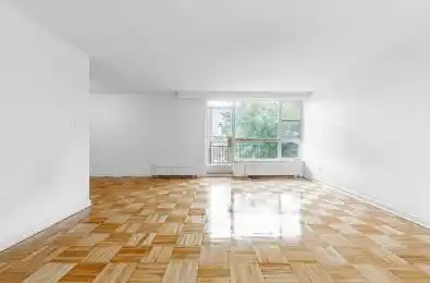 165 Cosburn Avenue Unit# 315 Toronto E03 Ontario M4J 2L3