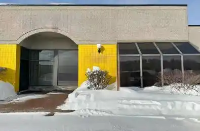 100 West Beaver Creek Road Unit# 13 Richmond Hill Ontario L4B 1H4