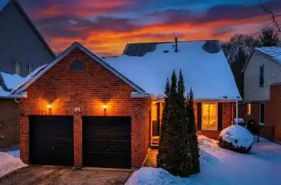 99 Peevers Crescent Newmarket Ontario L3Y 7T2
