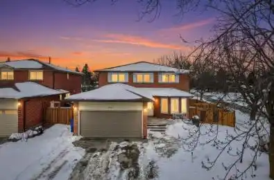 341 Buckingham Road Newmarket Ontario L3Y 6K6