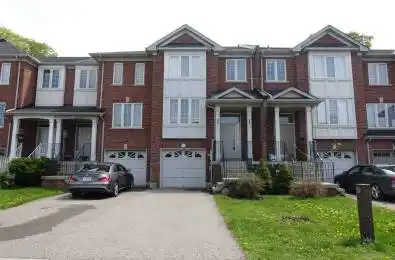 108 Banbrooke Crescent Newmarket Ontario L3X 2W9