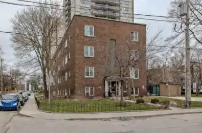 60 Robinson Street Unit# 305 Hamilton Ontario L8P 1Y9