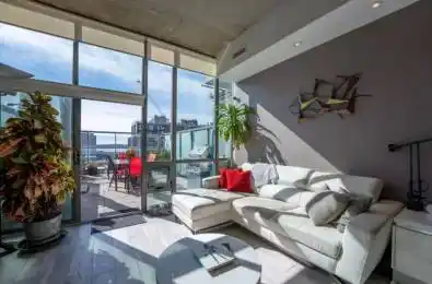 33 Mill Street Unit# 624 Toronto C08 Ontario M5A 3R3