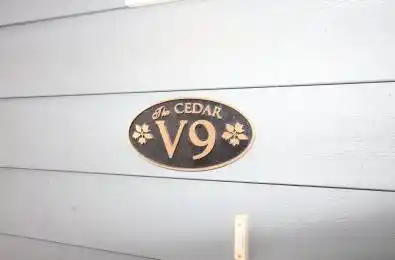 1020 Birch Glen Road Unit# V 9, W5 Lake of Bays Ontario P0B 1A0