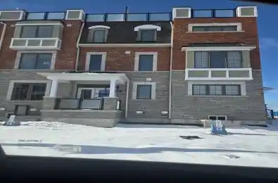 128 Avani Avenue Markham Ontario L6C 3S4