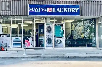 2790 Street Unit A Toronto Ontario M6P1Y5