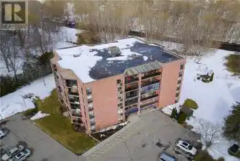 17 MILL POND Court Unit# 405, Simcoe, Ontario N3Y5H9, 2 Bedrooms Bedrooms, ,2 BathroomsBathrooms,Condo,For Sale,MILL POND,40527445