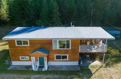 1110 HIGHWAY 22 Other Rossland British Columbia V0G1Y0