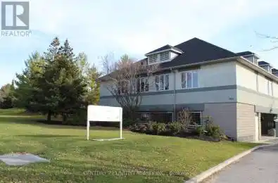 1477 Lansdowne Street Peterborough (Otonabee) Ontario K9J7M3