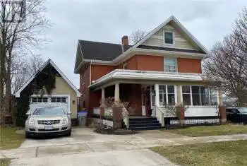 172 ST DAVID Street, Goderich, Ontario N7A1L8, 7 Bedrooms Bedrooms, ,2 BathroomsBathrooms,All Houses,For Sale,ST DAVID,40549740