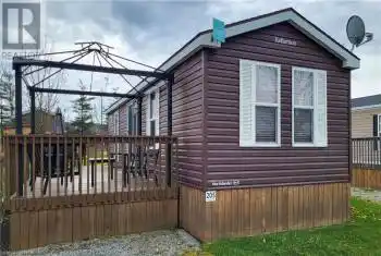 1501 LINE 8 Road Unit# 205, Niagara-on-the-Lake, Ontario L0S1J0, 3 Bedrooms Bedrooms, ,1 BathroomBathrooms,Commercial,For Sale,LINE 8,40564672