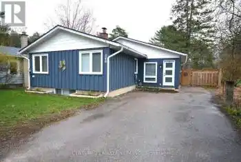 240 Muskoka Beach Rd, Gravenhurst, Ontario P1P 1M6, 3 Bedrooms Bedrooms, 6 Rooms Rooms,2 BathroomsBathrooms,All Houses,Sold,Muskoka Beach,X8268094