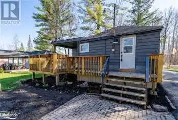 40 DUFFY Drive, Waubaushene, Ontario L0K2C0, 3 Bedrooms Bedrooms, ,1 BathroomBathrooms,All Houses,For Sale,DUFFY,40577250