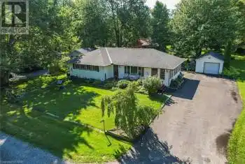 4061 FIRELANE 13, Sherkston, Ontario L0S1R0, 3 Bedrooms Bedrooms, ,1 BathroomBathrooms,All Houses,For Sale,FIRELANE 13,40573128