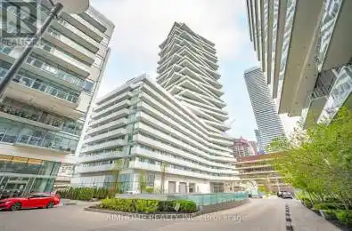 29 Quay Unit 925 Toronto Ontario M5E0A4