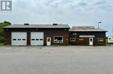 894 Highway 7 Road Kawartha Lakes (Oakwood) Ontario K0M2M0