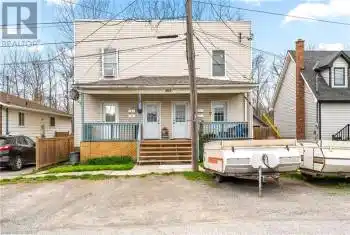 207 BEAVER Street, Thorold, Ontario L2V1B8, 3 Bedrooms Bedrooms, ,4 BathroomsBathrooms,All Houses,For Sale,BEAVER,40590836