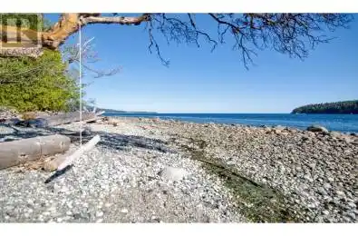 6325 SUNSHINE COAST Highway Sechelt British Columbia V7Z0M3