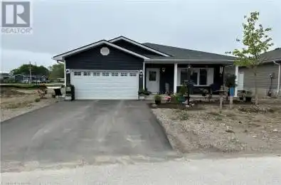 196 Drive Ashfield-Colborne-Wawanosh Ontario N7A0C6