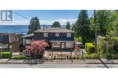 3396 MARINE Drive West Vancouver British Columbia V7V1M9