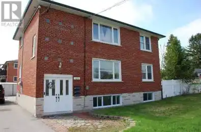 125 Avenue Oshawa Ontario L1G3N2