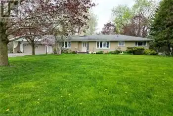 23617 WELLBURN Road, Wellburn, Ontario N4X1C6, 3 Bedrooms Bedrooms, ,2 BathroomsBathrooms,All Houses,For Sale,WELLBURN,40581394