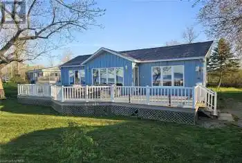 557 EDGEWATER Place, Dunnville, Ontario N1A2W8, 2 Bedrooms Bedrooms, ,1 BathroomBathrooms,All Houses,For Sale,EDGEWATER,40578976