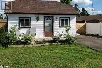 112 ROBERT Street, Penetanguishene, Ontario L9M1J2, 2 Bedrooms Bedrooms, ,1 BathroomBathrooms,All Houses,For Sale,ROBERT,40598798