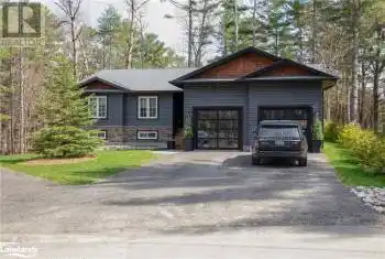 149 BOWYER Road, Huntsville (Chaffey), Ontario P1H2J4, 3 Bedrooms Bedrooms, ,2 BathroomsBathrooms,All Houses,For Sale,BOWYER,X10437170