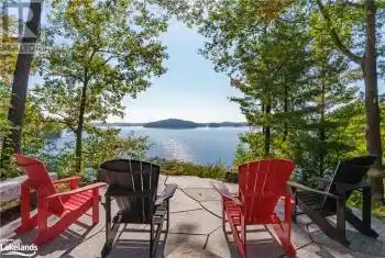 ROBERTS Island, Muskoka Lakes, Ontario P0B1M0, 4 Bedrooms Bedrooms, ,2 BathroomsBathrooms,All Houses,For Sale,ROBERTS,40588211