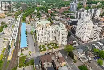 135 James St Unit# 511, Hamilton, Ontario L8P 2Z6, 1 Bedroom Bedrooms, 5 Rooms Rooms,1 BathroomBathrooms,Condo,Sold,James,X8399716