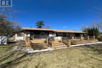 19 Southgate Circle Drive, Curve Lake First Nation 35 (Curve Lake First Natio, Ontario K0L1R0, 4 Bedrooms Bedrooms, ,2 BathroomsBathrooms,All Houses,For Sale,Southgate Circle,X8239298