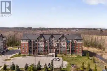 5 Greenwich St Unit# 212, Barrie, Ontario L4N 7X8, 3 Bedrooms Bedrooms, 8 Rooms Rooms,2 BathroomsBathrooms,Condo,Sold,Greenwich,S8423496