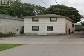 144-A Lake Street, St. Catharines, Ontario L2R5Y3, 3 Bedrooms Bedrooms, ,1 BathroomBathrooms,All Houses,For Sale,Lake,X8181390