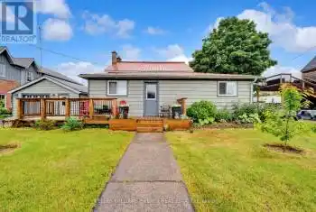 3048 County Road 10 Road, Prince Edward County (South Marysburgh), Ontario K0K2P0, 3 Bedrooms Bedrooms, ,4 BathroomsBathrooms,All Houses,For Sale,County Road 10,X8428840