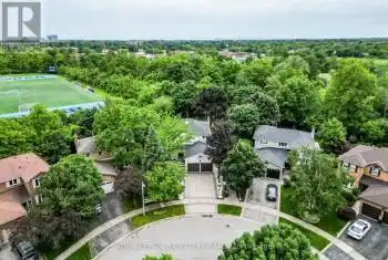 1458 Queensbury Crescent, Oakville (College Park), Ontario L6H4G9, 7 Bedrooms Bedrooms, ,6 BathroomsBathrooms,All Houses,For Rent,Queensbury,W8438120