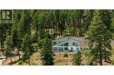 6131 Seymoure Lane Peachland British Columbia V0H1X4