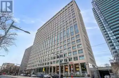 111 Avenue Unit 821 Toronto Ontario M4V1N5