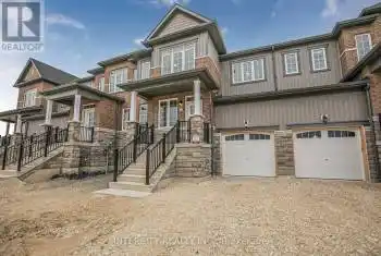 5 Carriage Lane, Wasaga Beach, Ontario L9Z0L8, 3 Bedrooms Bedrooms, ,3 BathroomsBathrooms,All Houses,For Sale,Carriage,S8473794